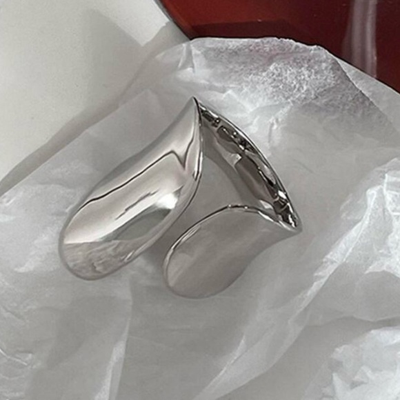 Silver Curved Statement Adjustable Ring - Picture 2 of 4